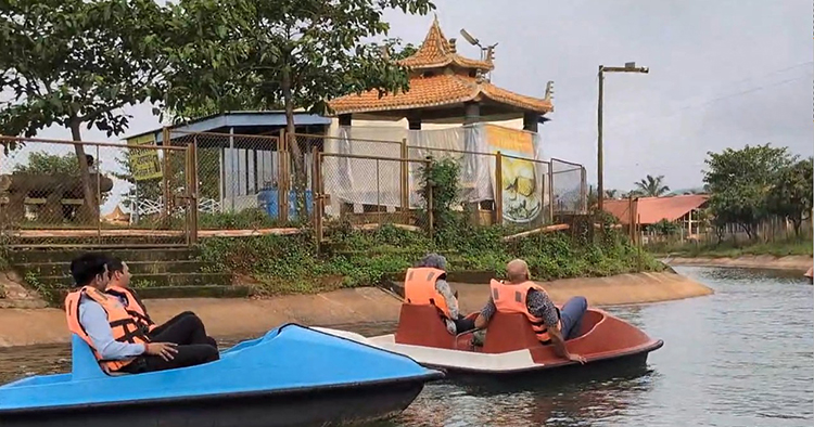 Boat ride