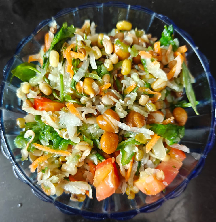 Mix Sprouts Salad