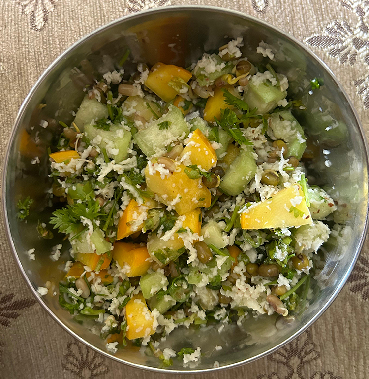 Dhodka Salad