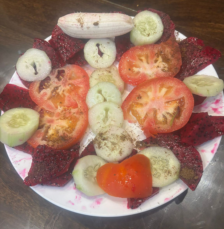  
                                Veg and Fruit Salad