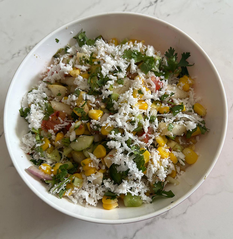  
                                Pear Corn salad