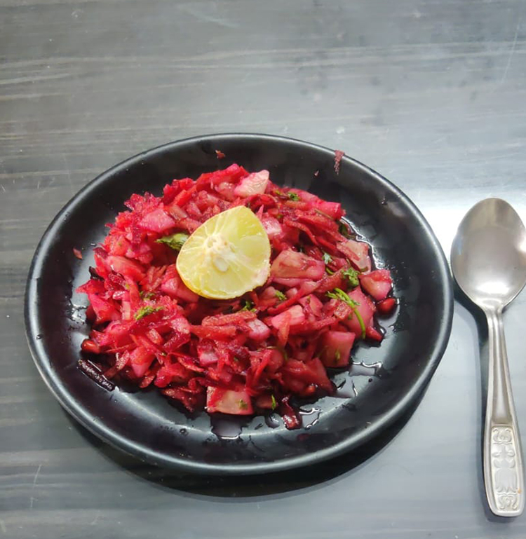  
                                Red Salad