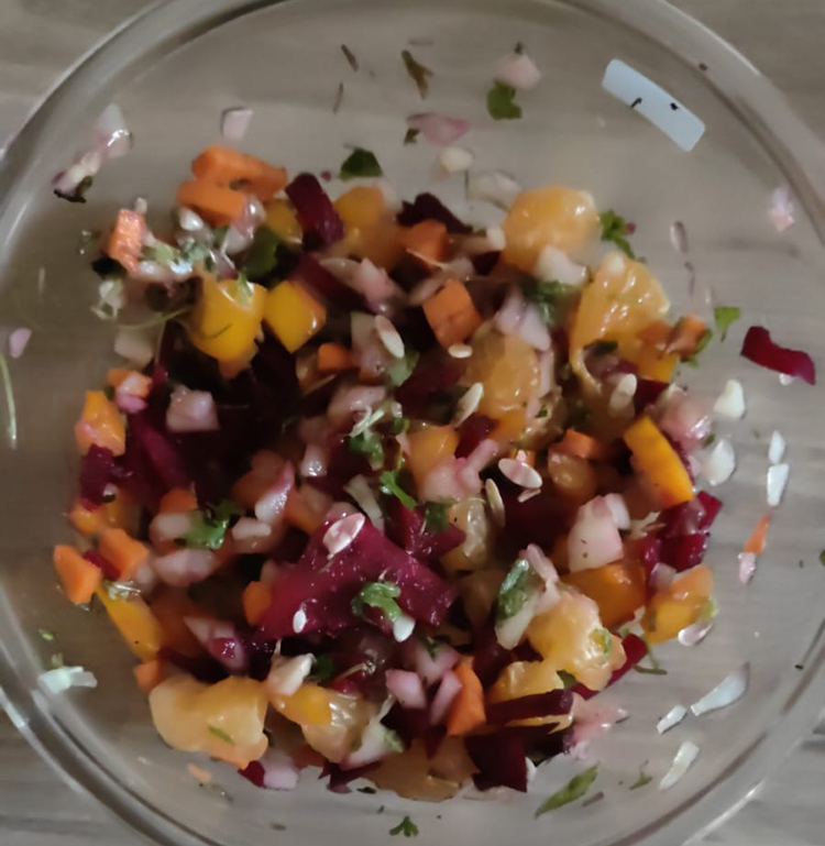 Decorative salad